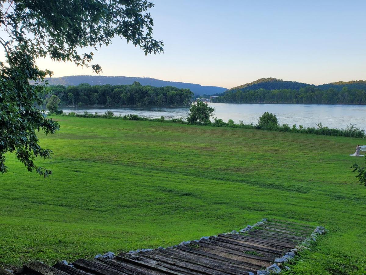 Elder Mountain Room At Tennessee Riverplace Chattanooga Exterior foto
